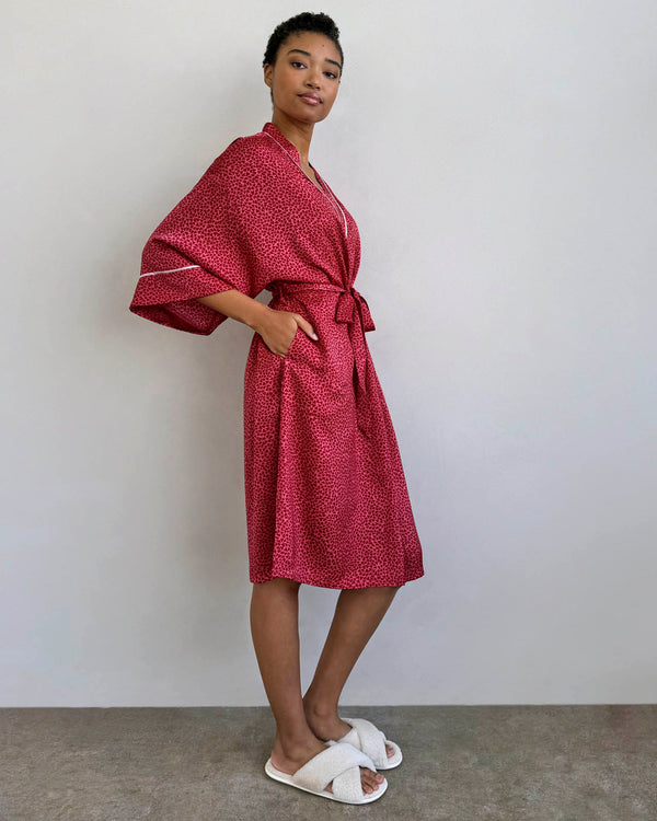 Splendid Mini Heart Toss Satin Silk Robe