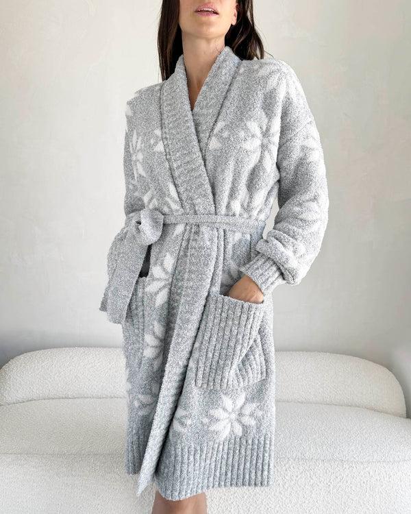 Splendid Snowflake Pomona Fuzzy Robe