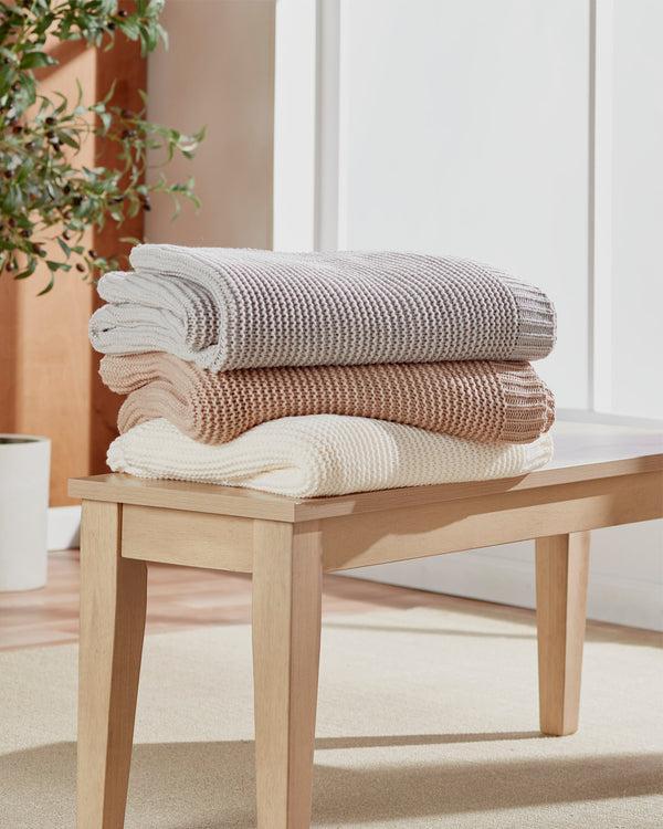 splendid Snyder Throw Blanket