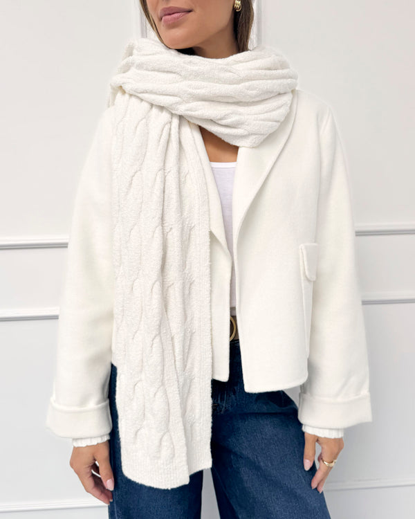 Splendid Splendid X Cellajaneblog Cable Scarf