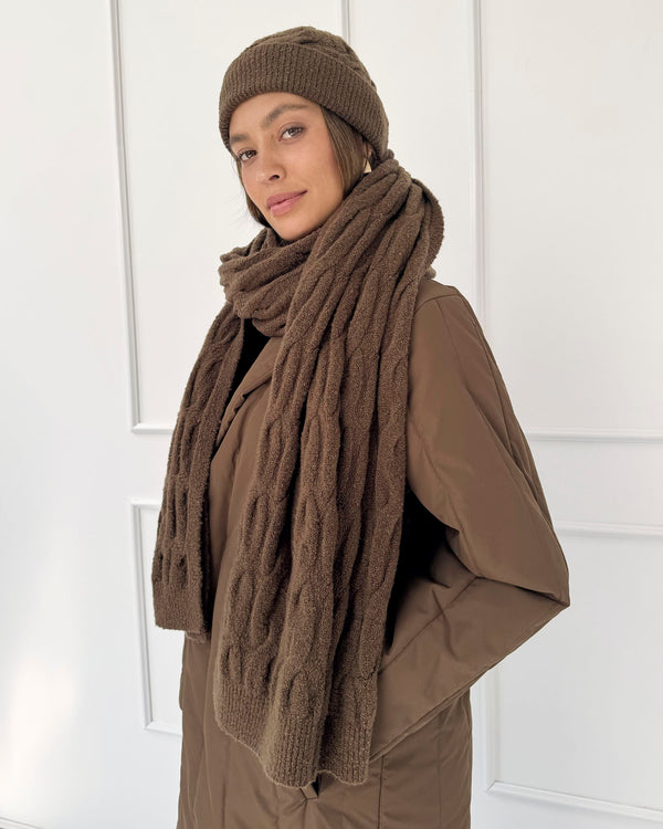 Splendid Splendid X Cellajaneblog Cable Scarf