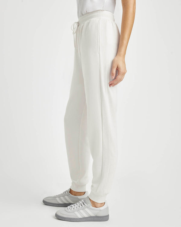 Splendid Tia Soft Fleece Jogger