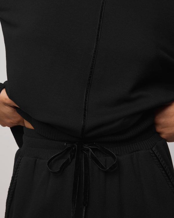 Splendid Supersoft Trim Pullover Using LENZING™ECOVERO™ Fibers