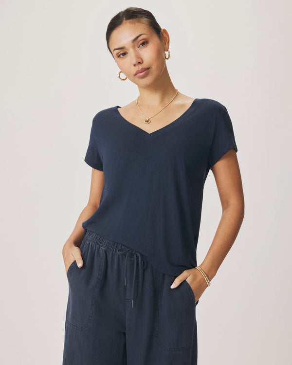 Splendid The Lila Climate Beneficial™ Verified Cotton V-Neck Tee