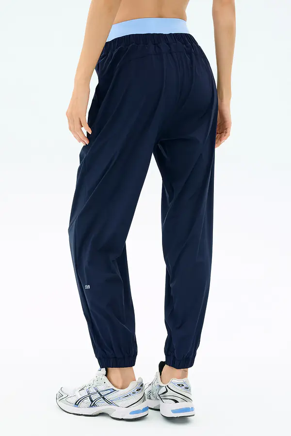 Splits59 Megan Woven Nylon Jogger