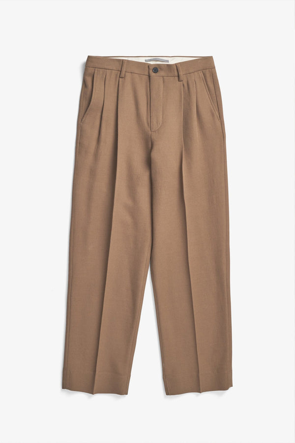 Sportivo Store Benn Relaxed Cavalry Cotton Wool Pleated Trouser Oak
