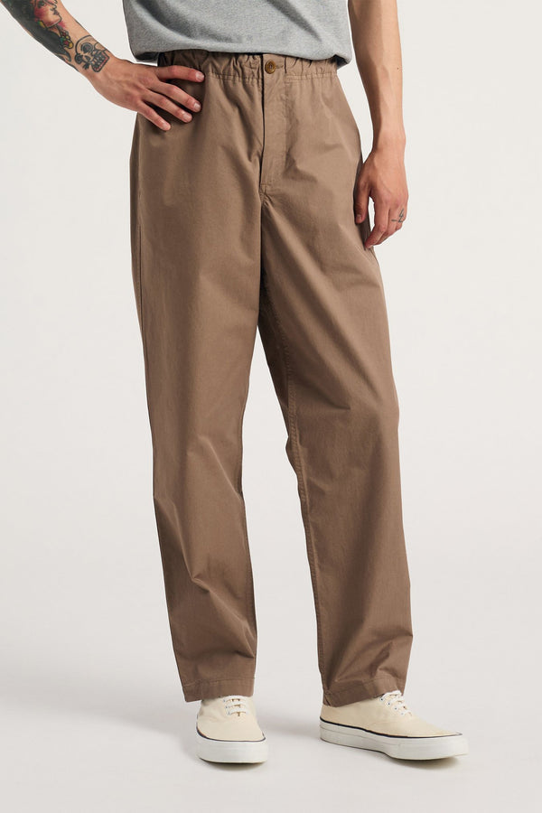 Sportivo Store Ezra Regular Mineral Dyed Fine Twill Trousers Walnut
