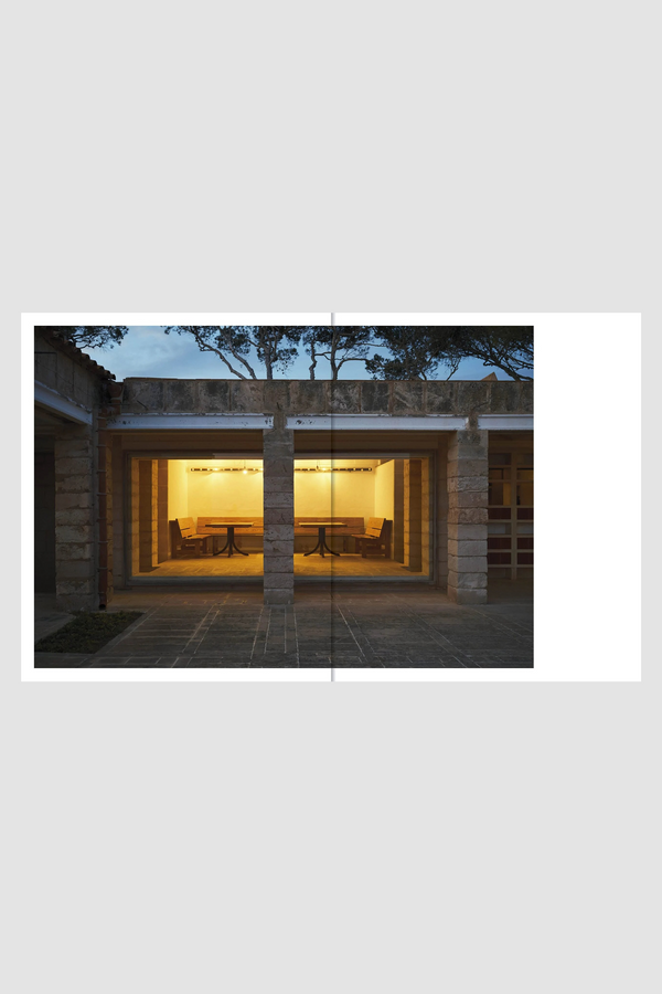 Sportivo Store Can Lis Jørn Utzon