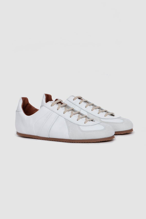 Sportivo Store German Military White
