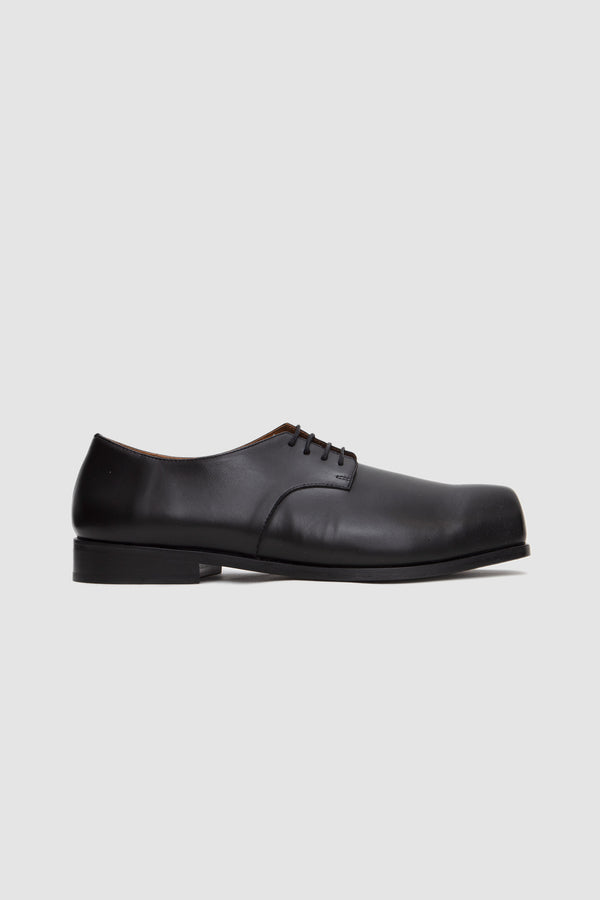 sportivo store Hannes Derby Black