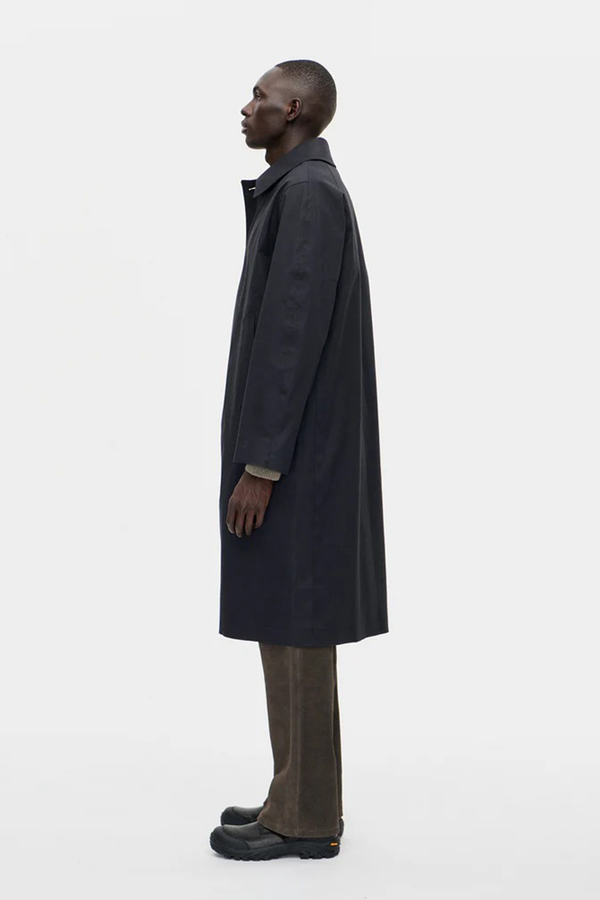 Sportivo Store Rubber Coat Hancock Black
