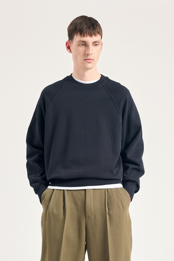sportivo store Tyr Relaxed Organic Loopback Raglan Crew Sweatshirt Dark Navy