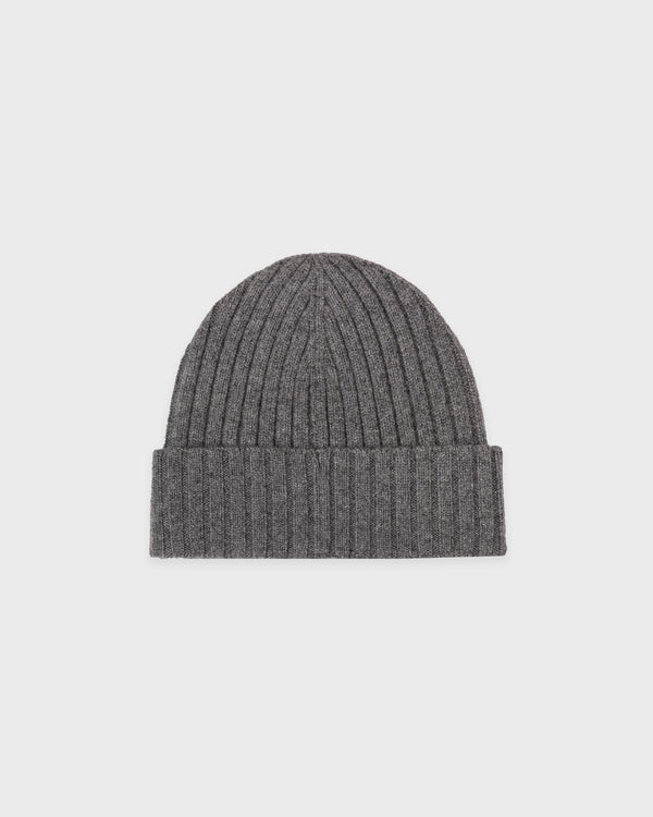 Sporty & Rich Heritage Yankees Serif Cashmere Beanie - Dark Grey/White