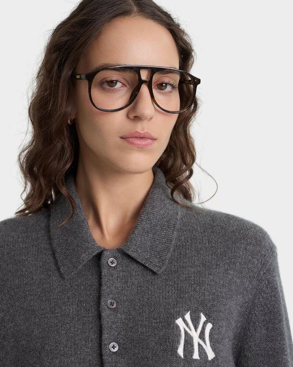 Sporty & Rich Heritage Yankees Serif Cashmere Polo - Dark Grey/White