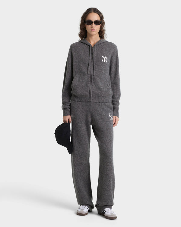 Sporty & Rich Heritage Yankees Serif Cashmere Zip Hoodie - Dark Grey/White