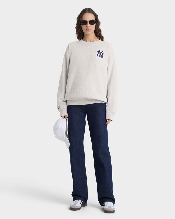 Sporty & Rich Heritage Yankees Serif Crewneck - Heather Gray/Navy