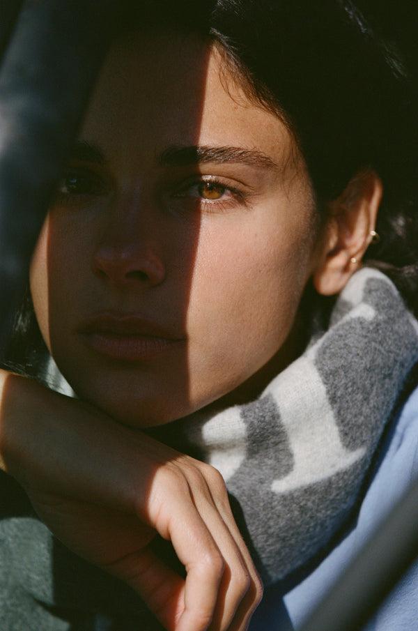 Sporty & Rich Big Serif Scarf - Gray