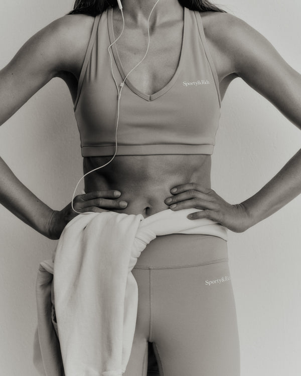 Sporty & Rich Serif Logo Biker Short - Elephant/White