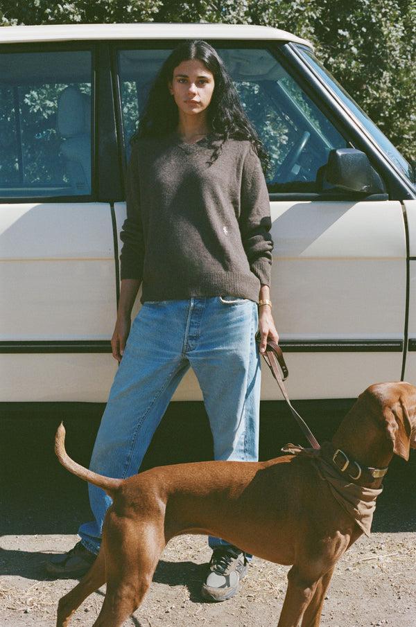 Sporty & Rich SRC Cashmere V-Neck Sweater - Toffee