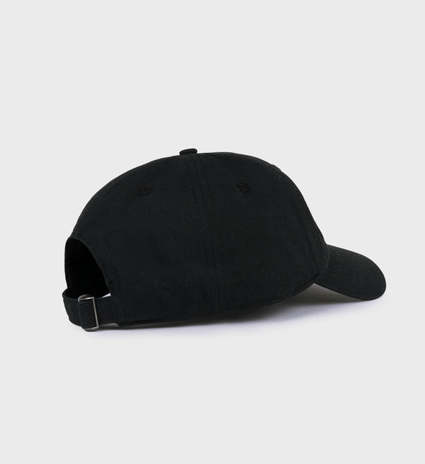 Sporty & Rich The Carlyle Souvenir Hat - Black/White