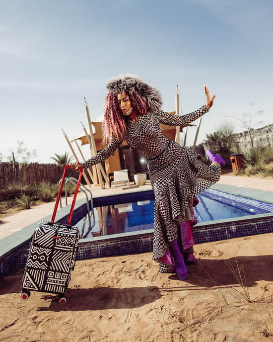 Sprayground A.I.8 AFRICAN INTELLIGENCE - ORIGIN STORY SHARKNAUTICS HARDSHELL CARRY-ON LUGGAGE