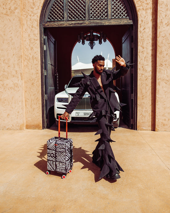 Sprayground A.I.8 AFRICAN INTELLIGENCE - ORIGIN STORY SHARKNAUTICS HARDSHELL CARRY-ON LUGGAGE