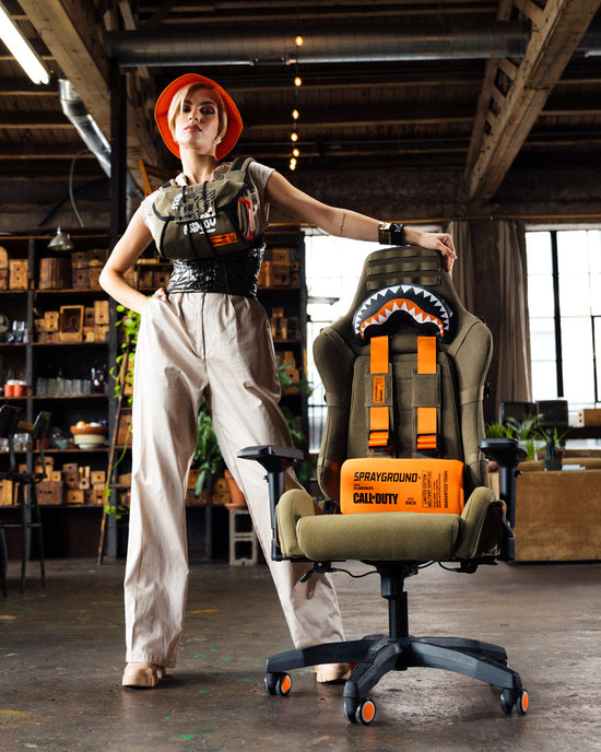 Sprayground CALL OF DUTY FLYING ASSASSINS PARACHUTE CHESTPACK