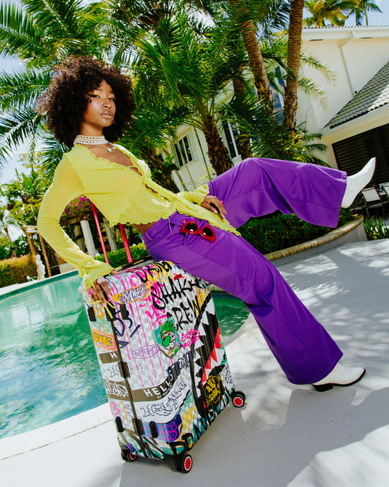 Sprayground CREATE ANOTHER DAY SHARKNAUTICS HARDSHELL FULL-SIZE LUGGAGE