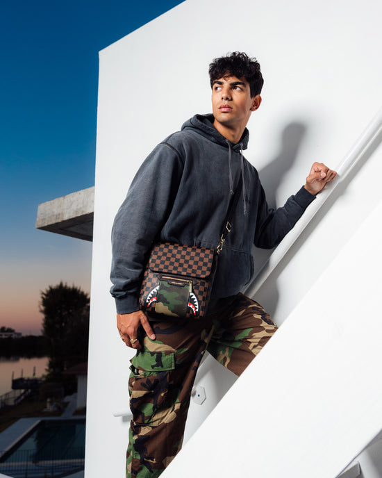 Sprayground EXTERIOR GOLD ZIP POCKET SHARKS IN PARIS MESSENGER SLING BAG