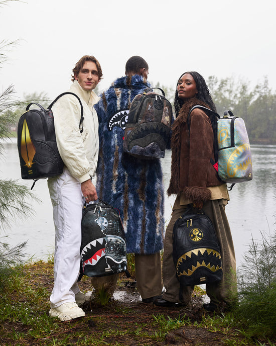 Sprayground FOUNDATION DAYS FUR COAT SHARK BACKPACK