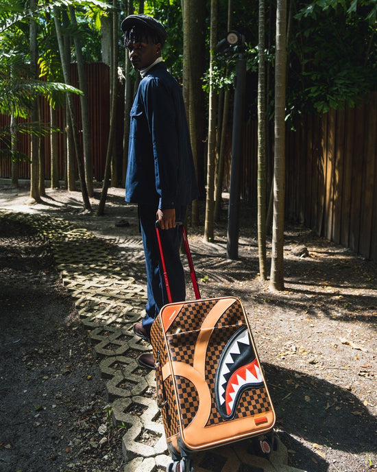 Sprayground HENNY AIR TO THE THRONE JETSETTER CARRY-ON LUGGAGE