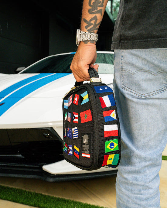 Sprayground JAMES FIRST CLASS GLOBAL FLAGS SNACKPACK