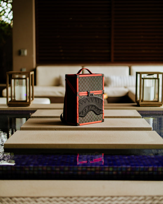 Sprayground MONACO SHARK CLUB CHATURANGA SHARK 1900 BACKPACK