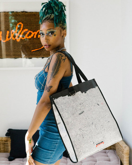 Sprayground OFFICIAL BASQUIAT PEGASUS 1987 LOFT TOTE