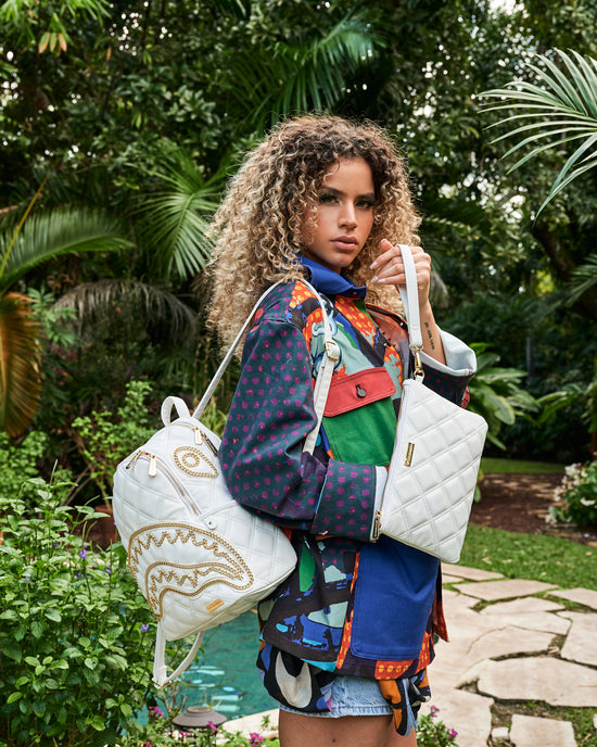 Sprayground RIVIERA LE BLANC GOLD CHAIN SHARK CROSSOVER CLUTCH