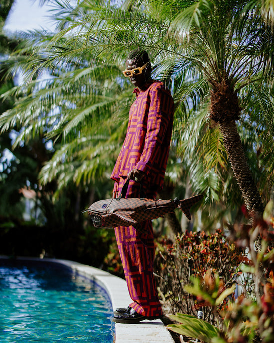 Sprayground SHARKS IN PARIS CLEAR FOR TAKEOFF SHARK MEDIUM DUFFLE