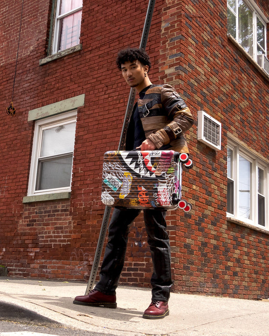 Sprayground SHARKS IN PARIS THE RIZZ SHARKNAUTICS HARDSHELL CARRY-ON LUGGAGE