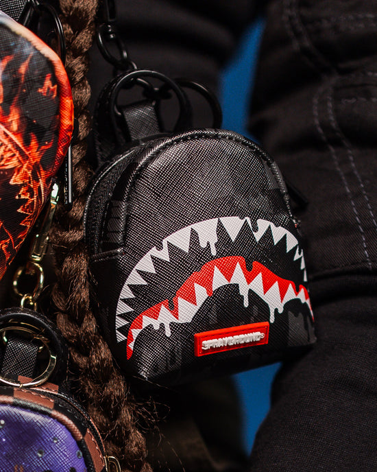Sprayground SHARKS IN PARIS THUNDERDRIP BACKPACK KEYCHAIN