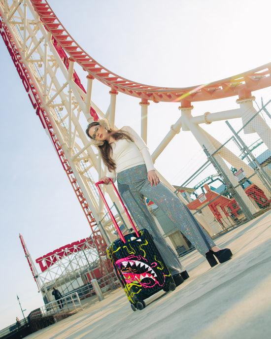 Sprayground SLIME DIME SHARKNAUTICS HARDSHELL CARRY-ON LUGGAGE