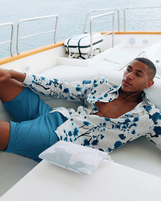 Sprayground 3AM LE BLANC CROSSOVER CLUTCH