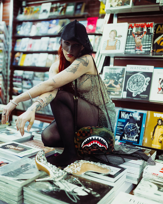 Sprayground BIG SKY FUR SHARK MESSENGER BRICK BAG