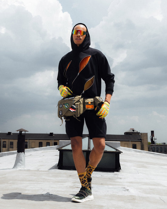 Sprayground CALL OF DUTY NEVER BACK DOWN CROSSBODY