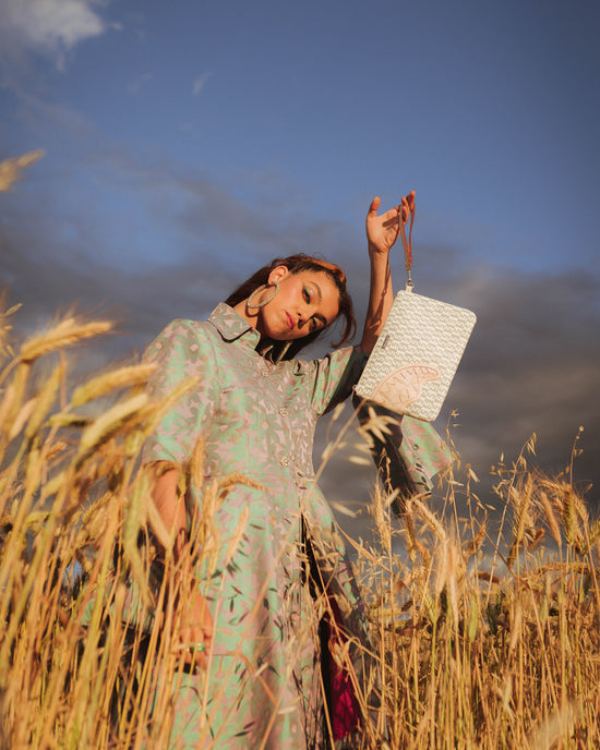 Sprayground CRÈME DE LA CRÈME CROSSOVER CLUTCH