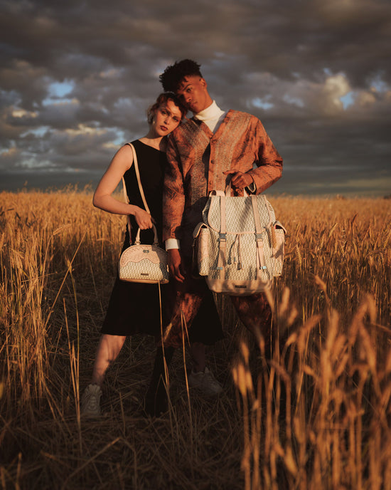 Sprayground CRÈME DE LA CRÈME SHARKHANDBAG