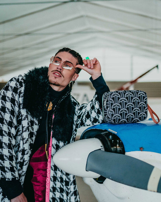 Sprayground ILLUCHAINS TOILETRY BAG