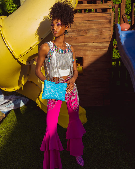 Sprayground ILLUCHAINS TURQ CROSSOVER CLUTCH