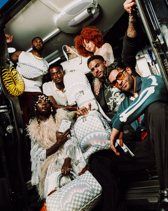 Sprayground KNIT SHARKS IN PARIS IN CREAM OG SLING