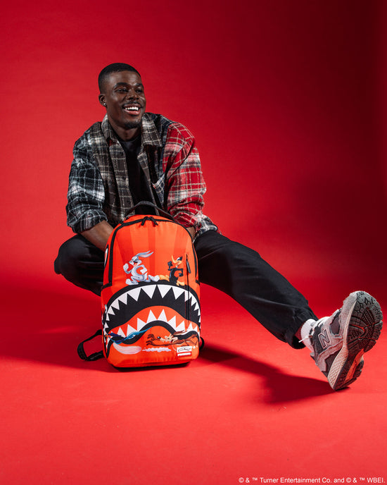 Sprayground LOONEY TUNES SHARK RUN DLXSR BACKPACK