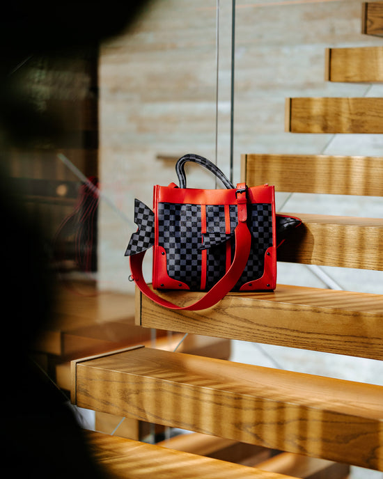 Sprayground MONACO SHARK CLUB SHARK BREAKTHRU TOTE