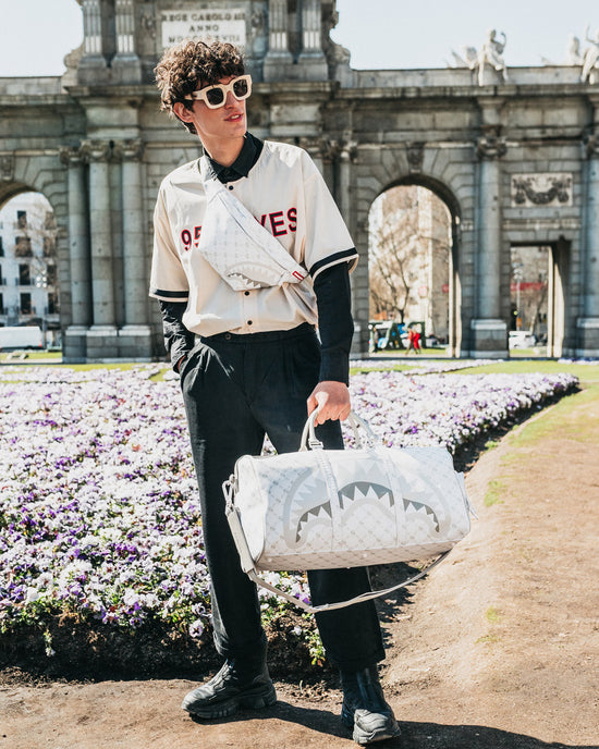 Sprayground MONEY PATTERN POWDER EMPEROR DUFFLE